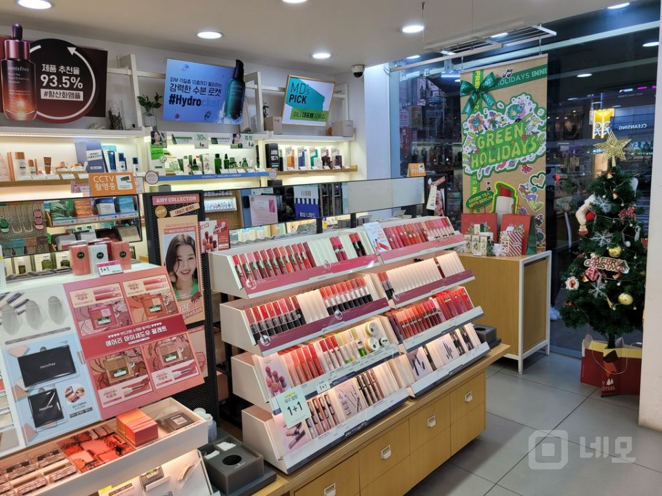신림역 출구앞 대로변 상가 매물의 2번째 사진