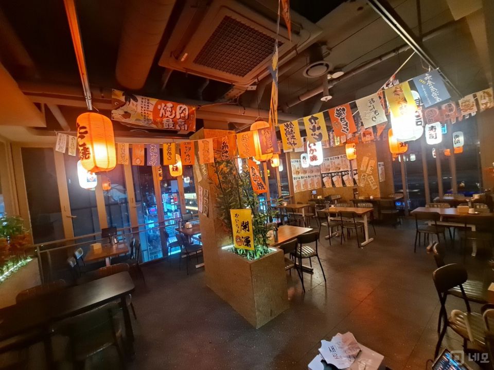 신논현역 인근 대로변 이자카야 매물의 4번째 사진