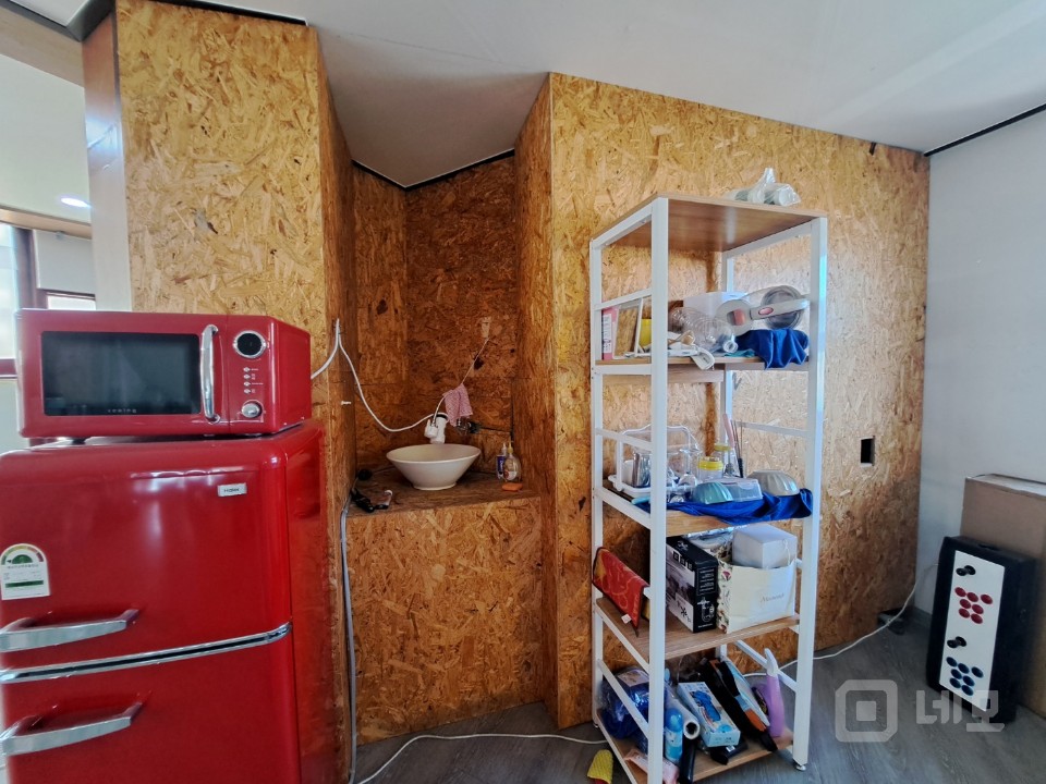 가성비 좋은 6층 룸 있는 사무실 매물의 3번째 사진