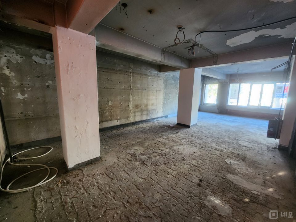 종각역인근 대로변 가시성좋은 공실 매물의 5번째 사진