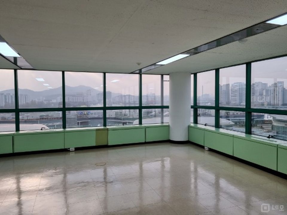 송파구 가락동 즉시 입주 되는 역세권 사무실 임대 매물의 2번째 사진