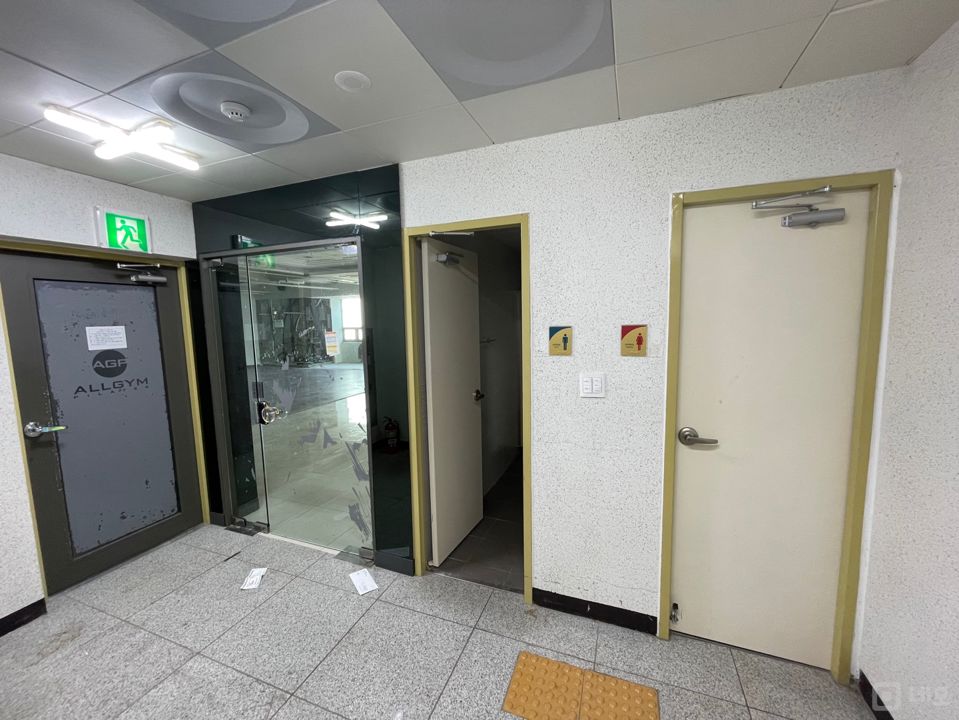 사하구 괴정동 대로변 아파트 상가 단독 층 사용 매물 매물의 7번째 사진