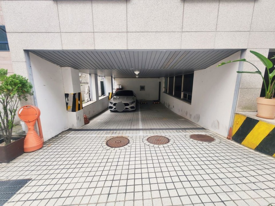 학동역 화이트 감성의 오피스 매물의 13번째 사진