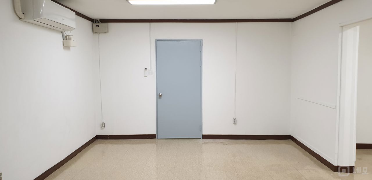 중구 무교동 내부시설 깨끗한 7층 사무실 임대 매물의 2번째 사진