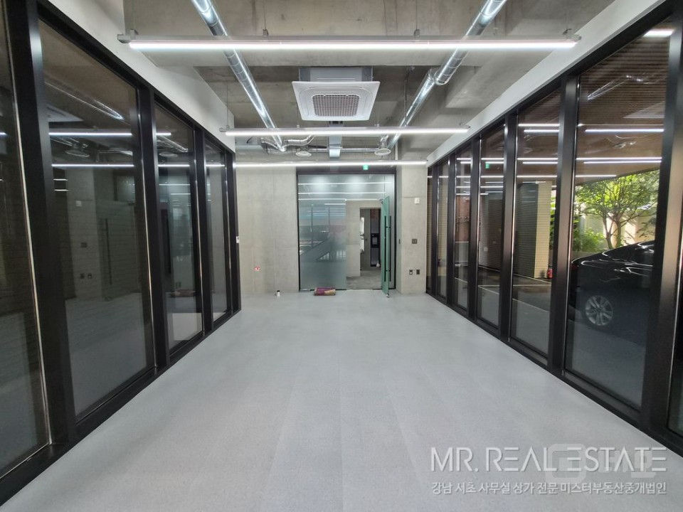 ★신축통사옥.주차8대.가성비왕.루프탑전경맛집.호텔급★ 매물의 2번째 사진
