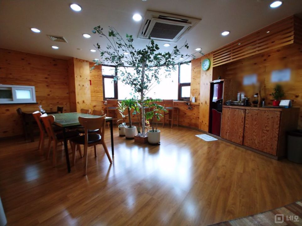 갈현동에 위치한 독서실 입니다 매물의 2번째 사진
