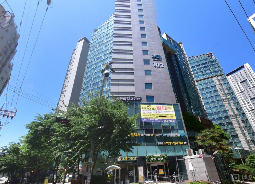 서초동 남부터미널역 역세권, 주방 시설 완비, 개방감 좋은 분식집 매물의 6번째 사진