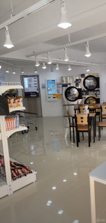금천구 시흥동 접근성좋은 1층 상가 임대  매물의 3번째 사진