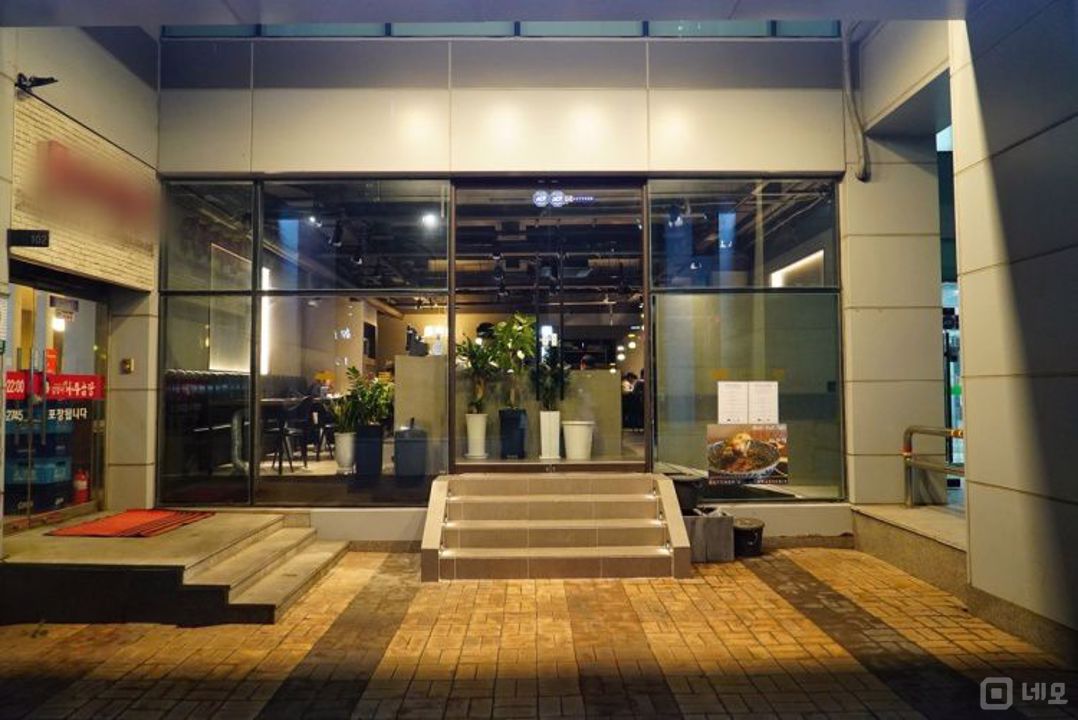 중심 상권, 유동 인구 많은 가산동 1층 상가 매물의 5번째 사진