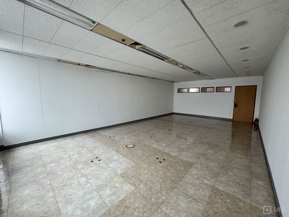 강남구 역삼동 접근성 좋은 고층 사무실 매물의 5번째 사진