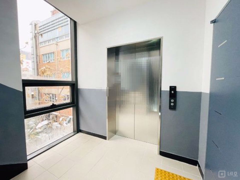 ☆신축 첫입주☆ 더블역세권 채광 좋은 레일조명 화이트톤 매물의 3번째 사진