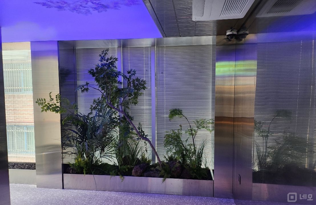 청담동 먹자골목 상가 통임대 매물의 2번째 사진