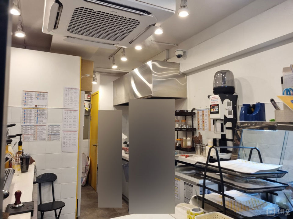 사당동 더블역세권, 번화가에 위치한 1층 와플전문점 매물의 2번째 사진