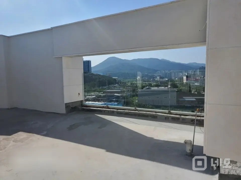 초역세권, 오남역 3번 출구 도보 1분 접근성 좋은 건물 통임대 매물의 4번째 사진