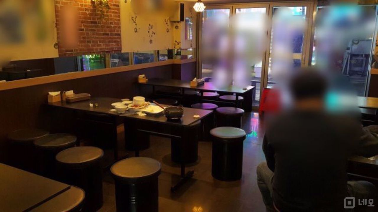 금정역 산본동 초역세권 자리에 위치한, 한식점 매물의 2번째 사진