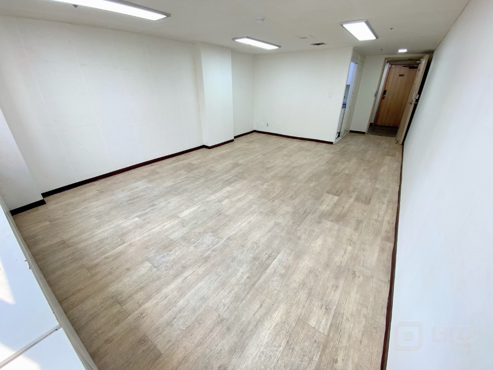 3,4인용 사무실  언주역, 신논현역 도보 4분 매물의 5번째 사진