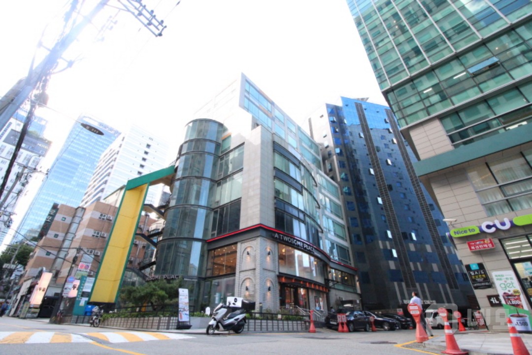 ㅣ실매물&실사진ㅣ가시성 및 접근성 최상ㅣA급인테리어ㅣ방문주차가능ㅣ빠른계약 매물의 16번째 사진