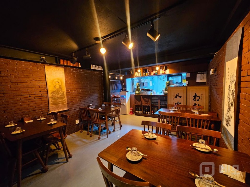 서교동 1층 요리주점 매도합니다. 매물의 1번째 사진