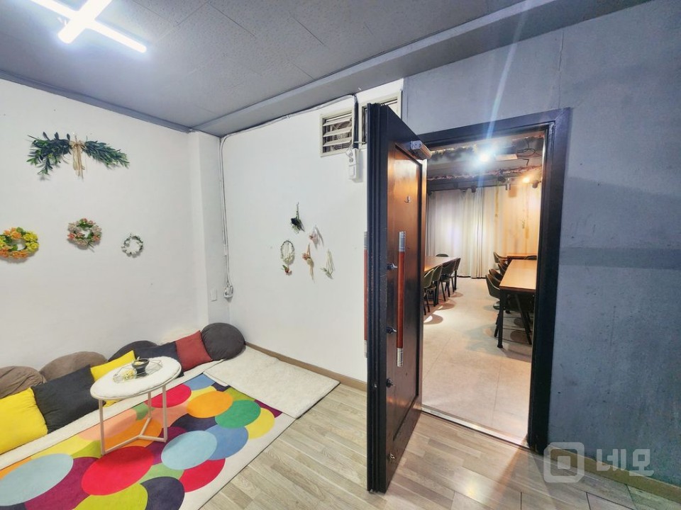 🎃논현역 시설 깔끔한 파티룸🎃 매물의 8번째 사진