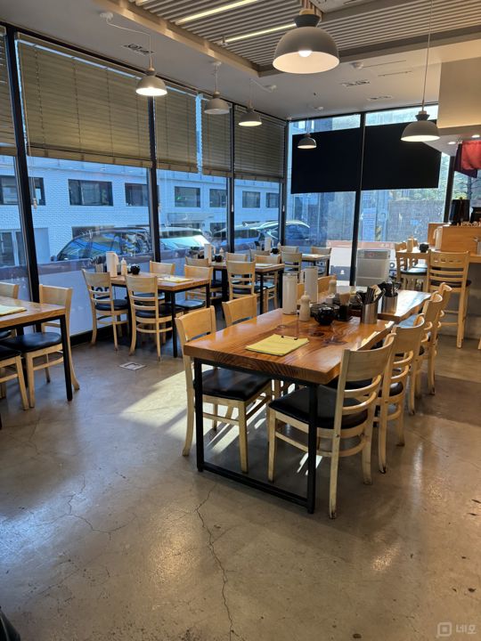 성수동 성수역 역세권, 주방 시설 완비, 단골 고객 많은 돈까스 전문점 매물의 4번째 사진