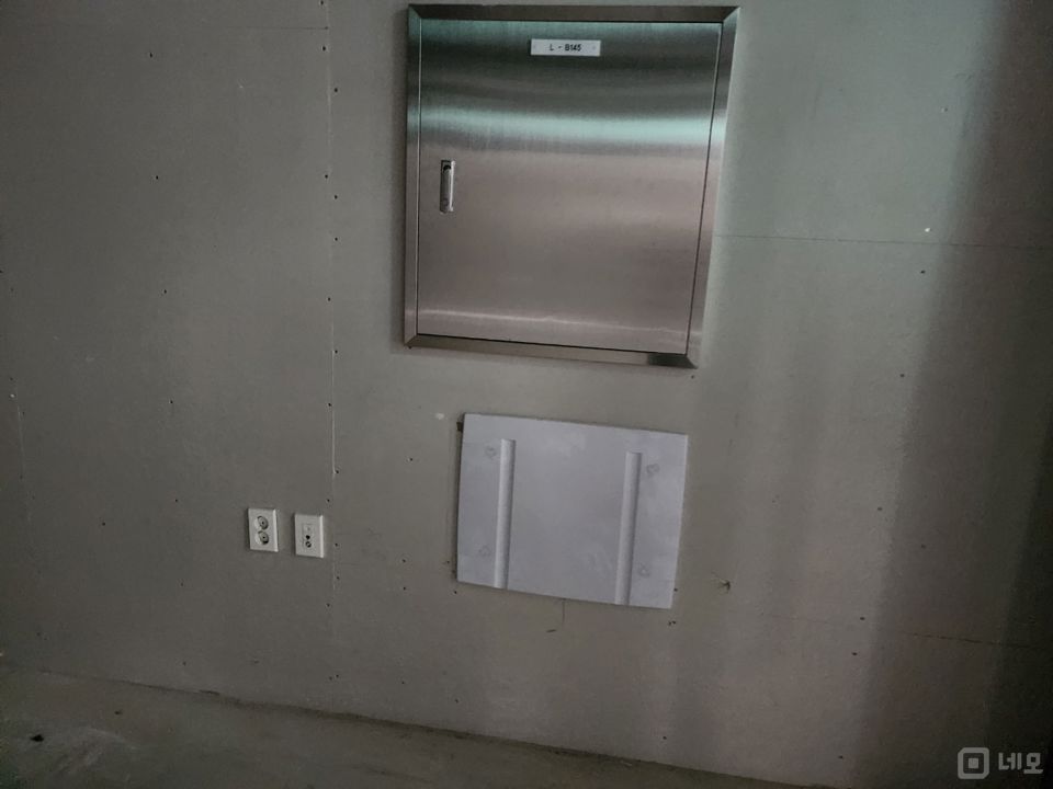 어진동 대로변 위치, 즉시입주가능한 지층 상가 매매 매물의 3번째 사진