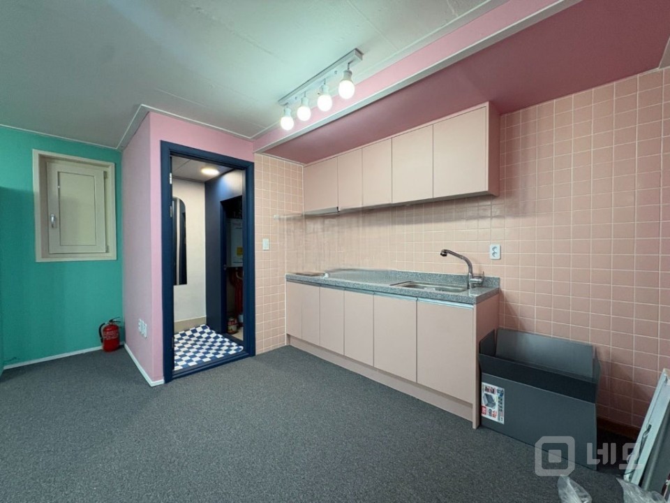 ✔주차2대 무권리  매물의 2번째 사진