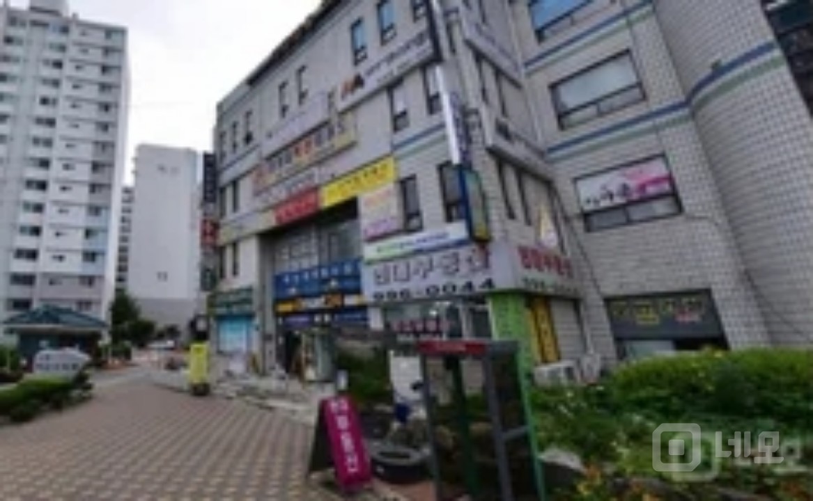 저렴한 대단지내 1층 상가입니다 매물의 3번째 사진