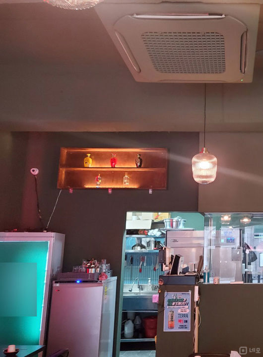 영통역 역세권, 유동인구 다수, 먹자골목에 위치한 요리주점 매물의 3번째 사진