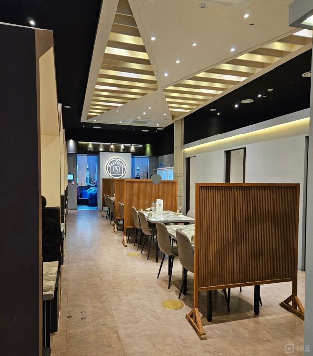 여의도동 오피스 상권, 인테리어 및 시설 최상 한식점 매물의 2번째 사진