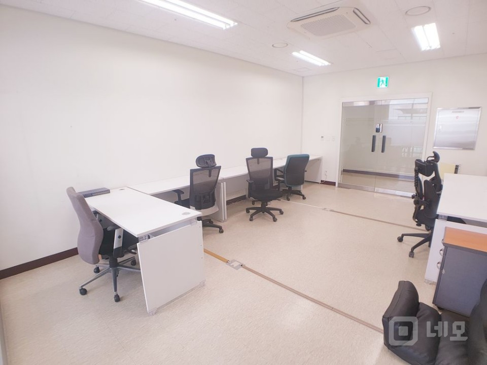 가산역세권 소형사무실 추천 인테리어깔끔 매물의 3번째 사진