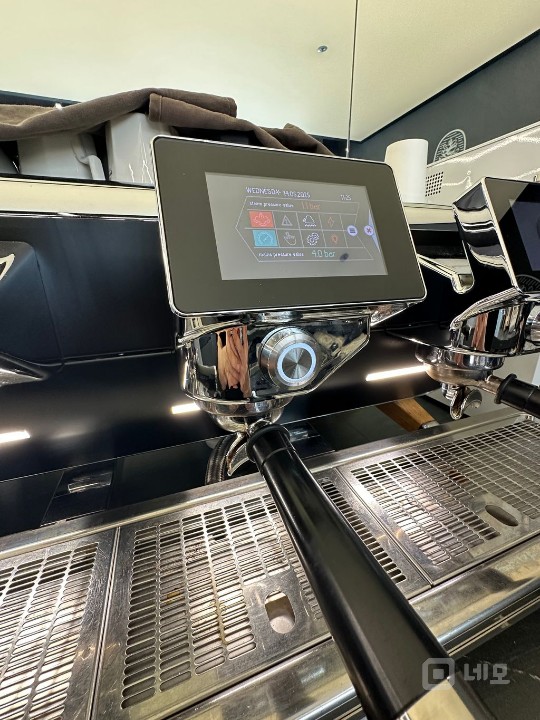 무권리!! 상암동 오피스 상권 프리미엄 1층 카페 매장 매물의 4번째 사진