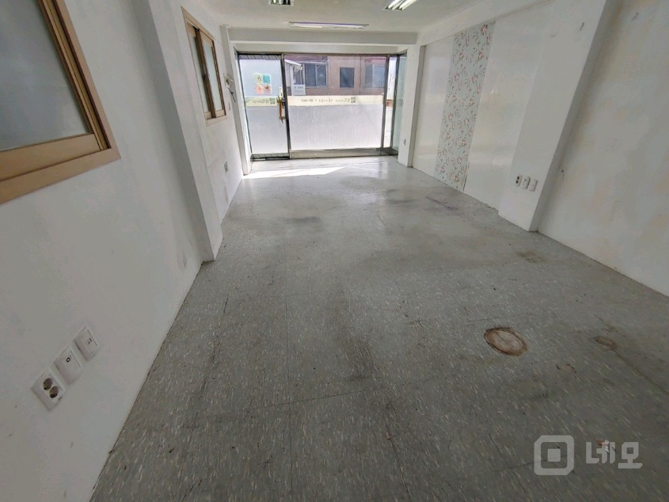 불광역 인근 주거상권 1층상가(20평 동시임차도가능) 매물의 2번째 사진