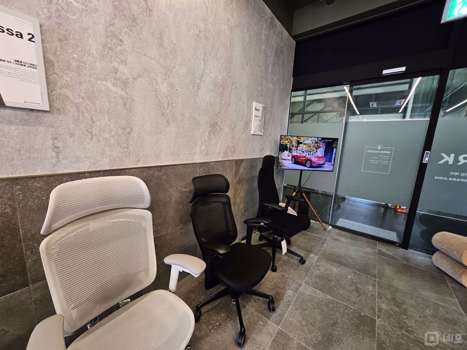 접근성 좋은 대로변, 청담동 명품거리 2층 상가 매물의 5번째 사진