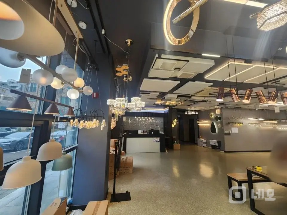 흥덕지구 초입 도로가 매물의 1번째 사진