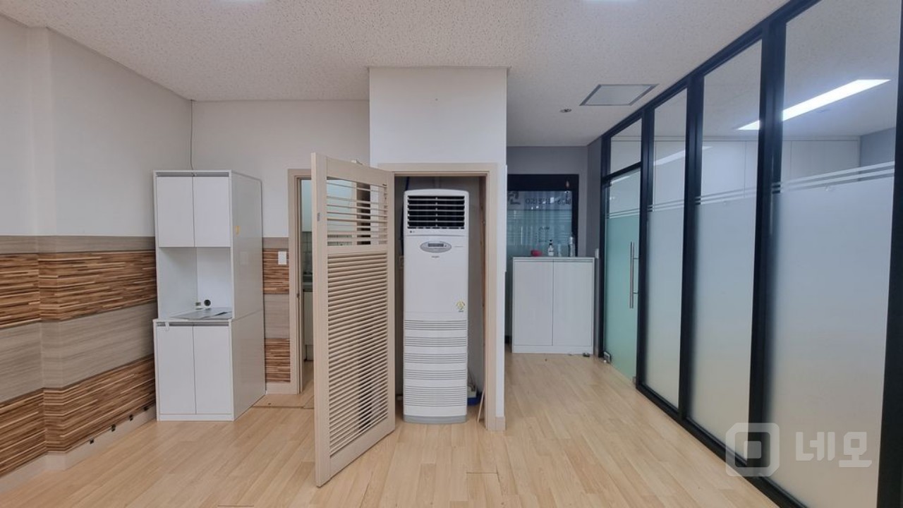 깨끗한 단지상가 매물의 6번째 사진