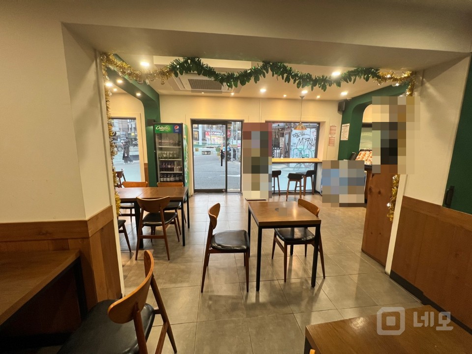 레드로드 1층 노출좋은상가 현 패스트푸드 유동많고 면 좋은 상가 임대 매물의 4번째 사진