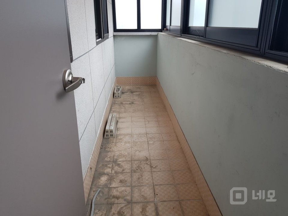 평수대비월세파격매물내부화장실통베란다엘베유주차편리법인및쇼핑몰완전강추빨리오셈 매물의 15번째 사진
