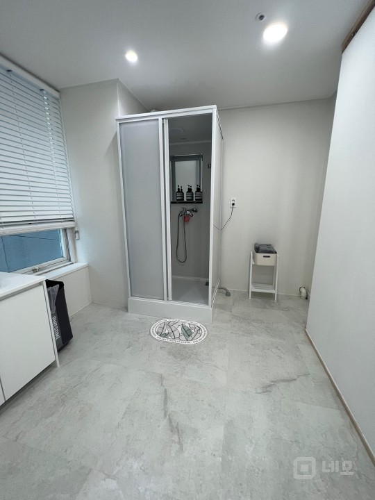 노출이 잘되어있는 상가 매물의 5번째 사진