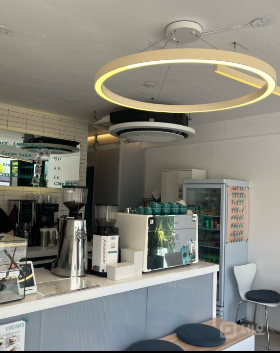 테라스가 멋진 신축 느낌 그대로 매물의 5번째 사진