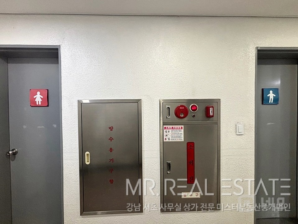 학동역 3분역세권.편리한자주식주차.대로변 채광맛집 사무실 매물의 19번째 사진