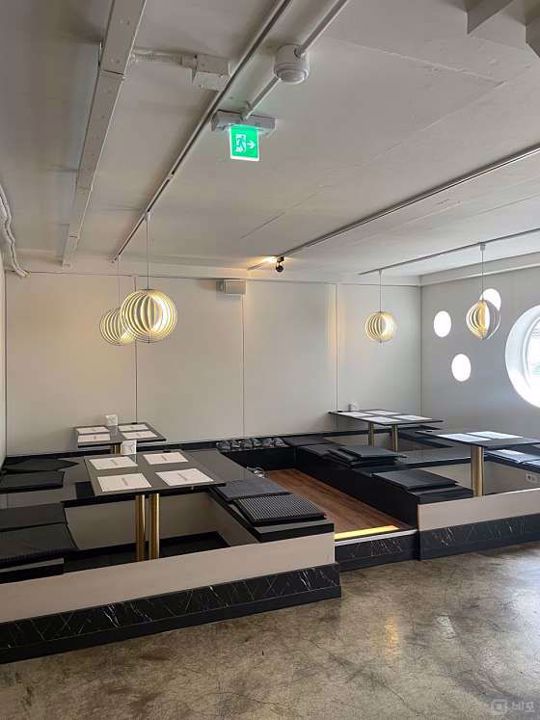 서교동 번화가에 위치한 일식당 매물의 8번째 사진