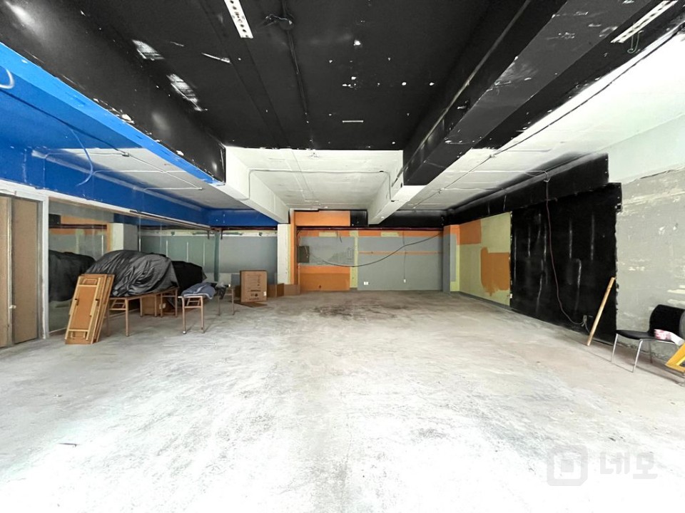 약수역 역세권, 중대형 사무실, 상가, 무권리, 주차 3대, 전용 60평 매물의 3번째 사진