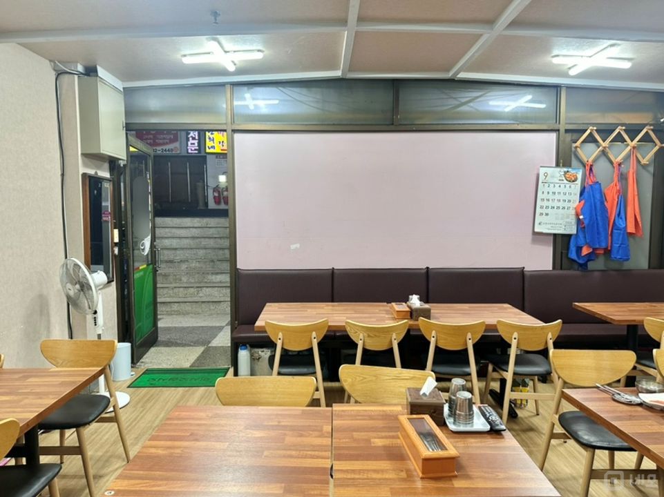 여의도동 대단지 아파트 상가, 주방 시설 완비, 단골 많은 한식집 매물의 4번째 사진