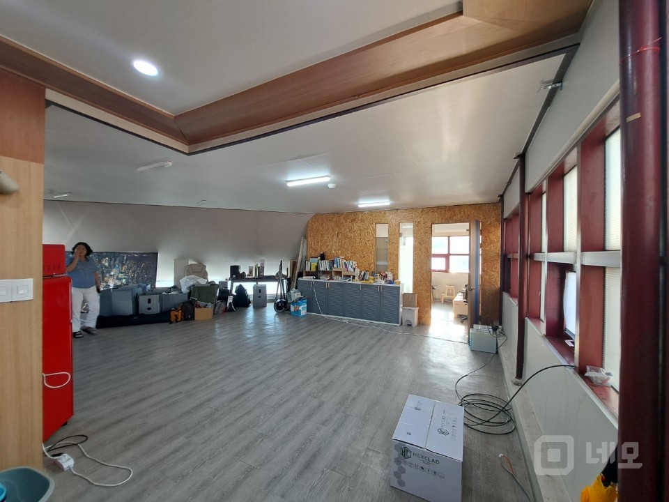 가성비 좋은 6층 룸 있는 사무실 매물의 5번째 사진