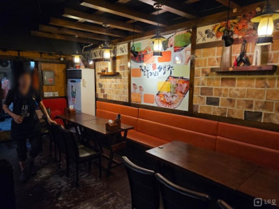 상도동 번화가에서 운영 중인 호프집 매물의 3번째 사진