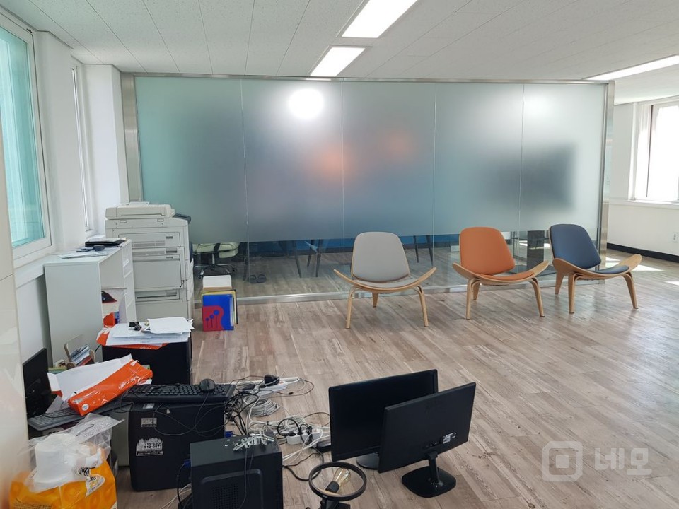 평수대비월세저렴내부칸막이완전깔끔법인사무실로 중랑구에이만한거못찾음 매물의 5번째 사진