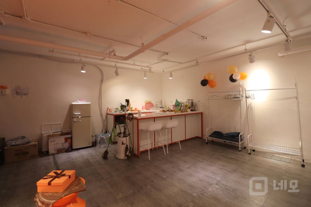 합정 상수 쾌적한 지하 약 20평 촬영장 추천 사무실 매물의 6번째 사진