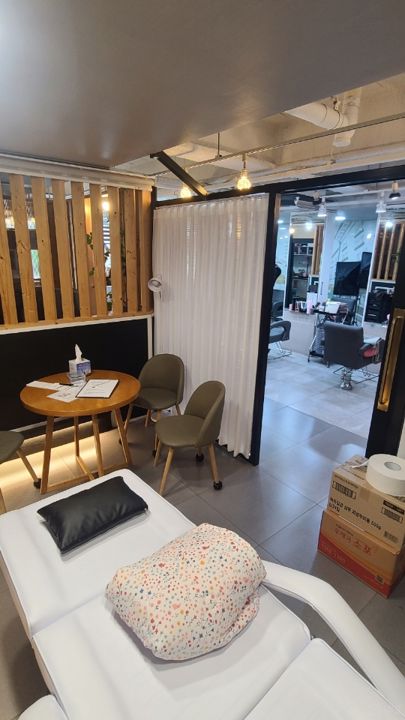 횡단보도 앞, 접근성 좋은 본오동 미용실 매물의 4번째 사진