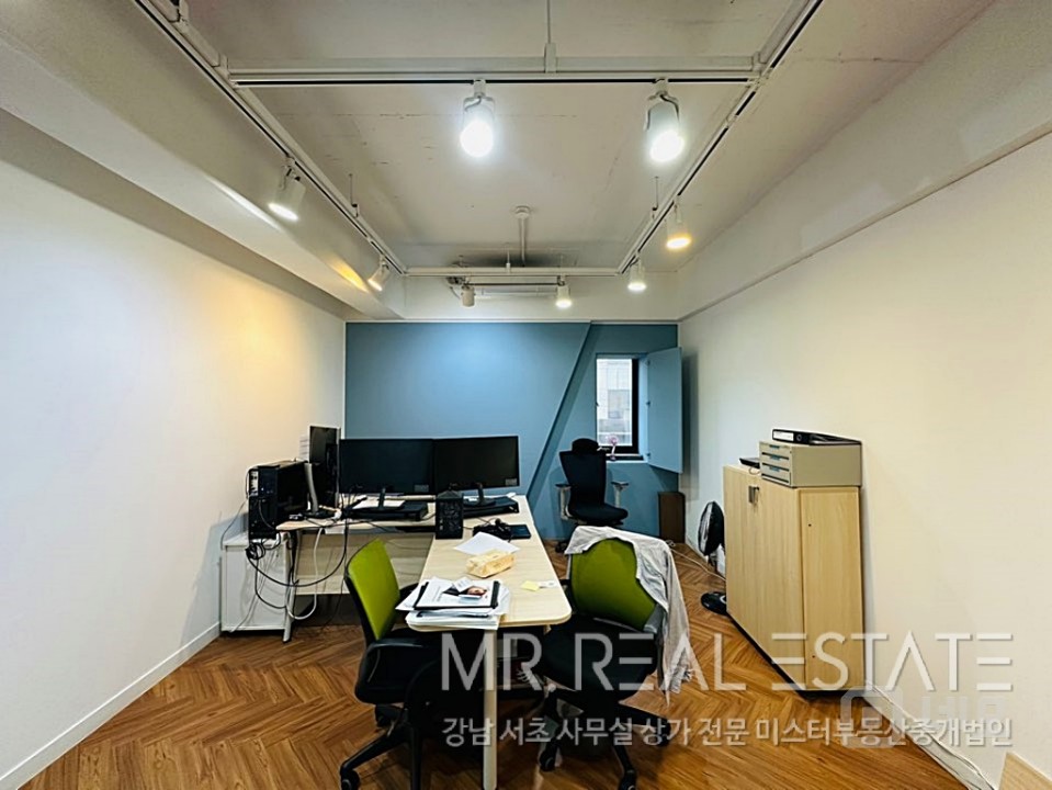 인테리어최상.아이티강추.룸6.주차3.높은층고.가성비甲 매물의 8번째 사진