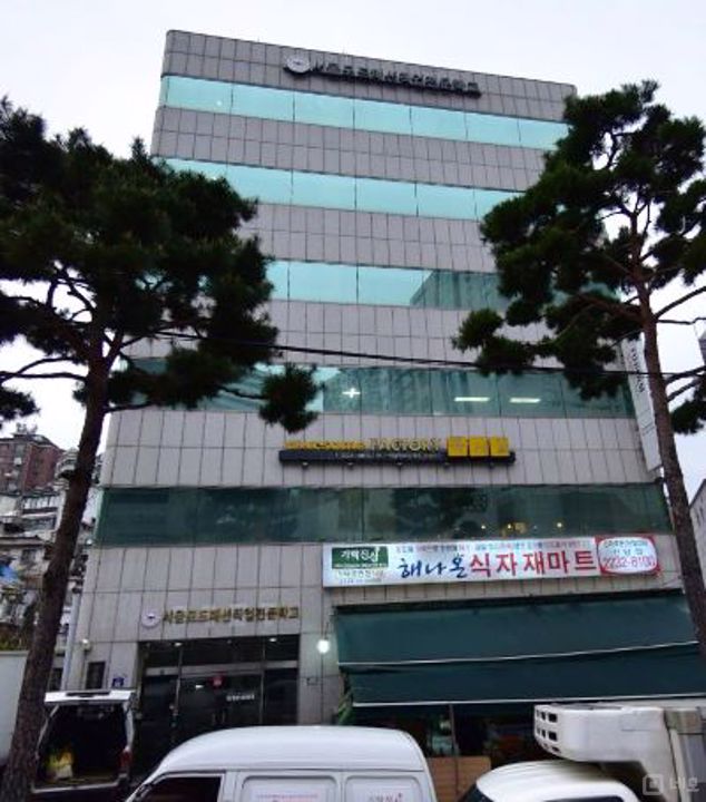 시설 집기 포함, 접근성 좋은 신당동 독서실 매물의 7번째 사진